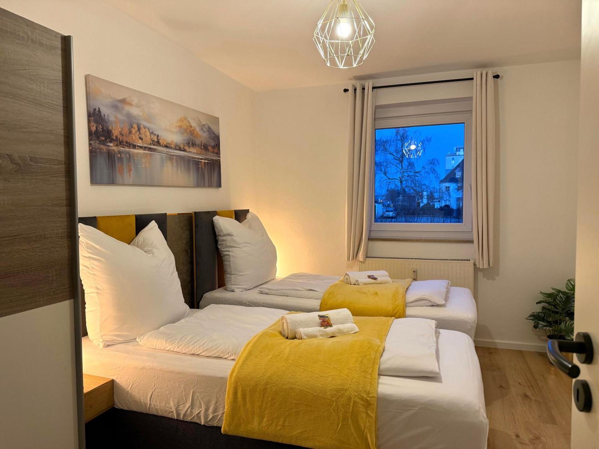 Yay - 65M2 Apartment Am Bahnhof - Smart Tv - Internet - Kaffee - Waschmaschine - Trockner Mühldorf エクステリア 写真