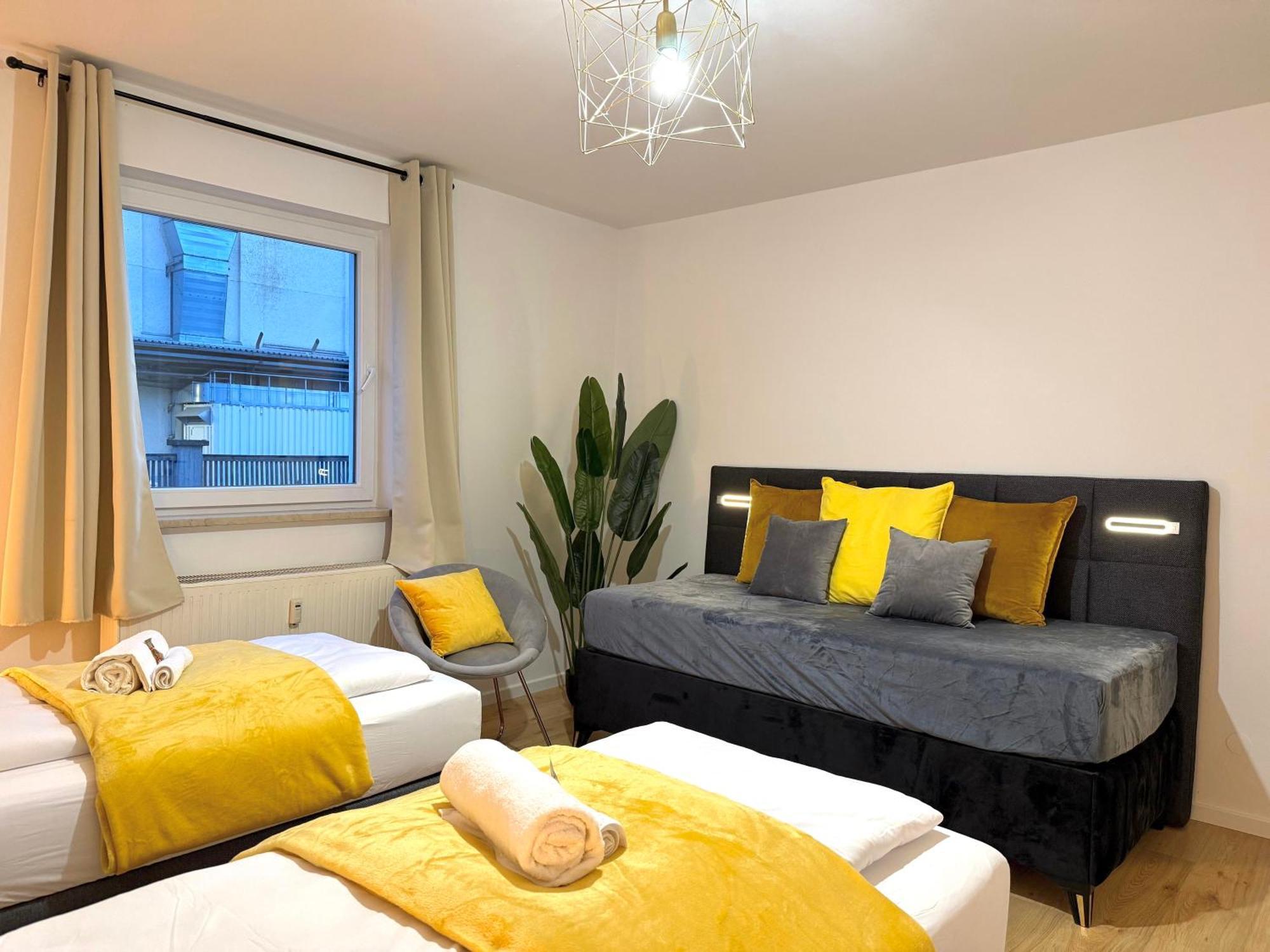 Yay - 65M2 Apartment Am Bahnhof - Smart Tv - Internet - Kaffee - Waschmaschine - Trockner Mühldorf エクステリア 写真