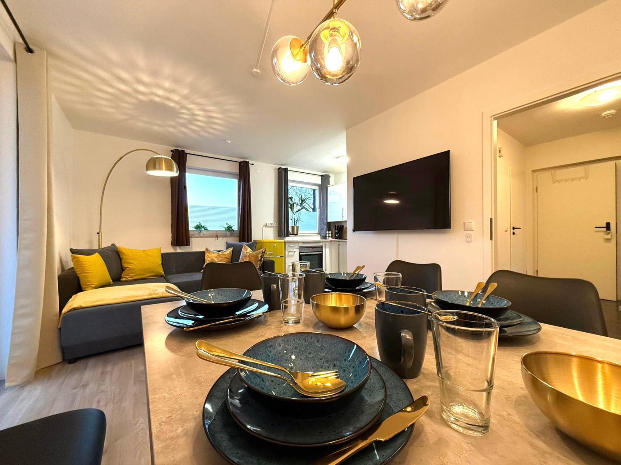 Yay - 65M2 Apartment Am Bahnhof - Smart Tv - Internet - Kaffee - Waschmaschine - Trockner Mühldorf エクステリア 写真